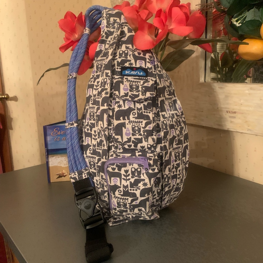 KAVU Rope Bag, adjustable Blue strap signature CROSSBODY SLING PACK, durable.